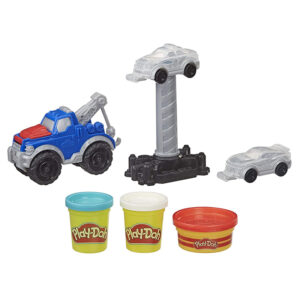 PLAY-DOH Play-Doh Wheels Tow Truck Toy for Kids 3 Years and Up with 3 Non-Toxic Play-Doh Colors